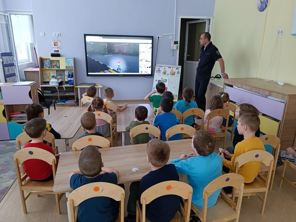 Ежемесячная встреча по профилактике ДДТТ Ежемесячная встреча по профилактике ДДТТ